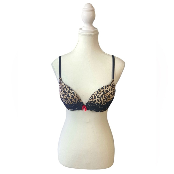 Victoria's Secret Other - Victoria’s Secret - Very Sexy Satin Push Up Bra